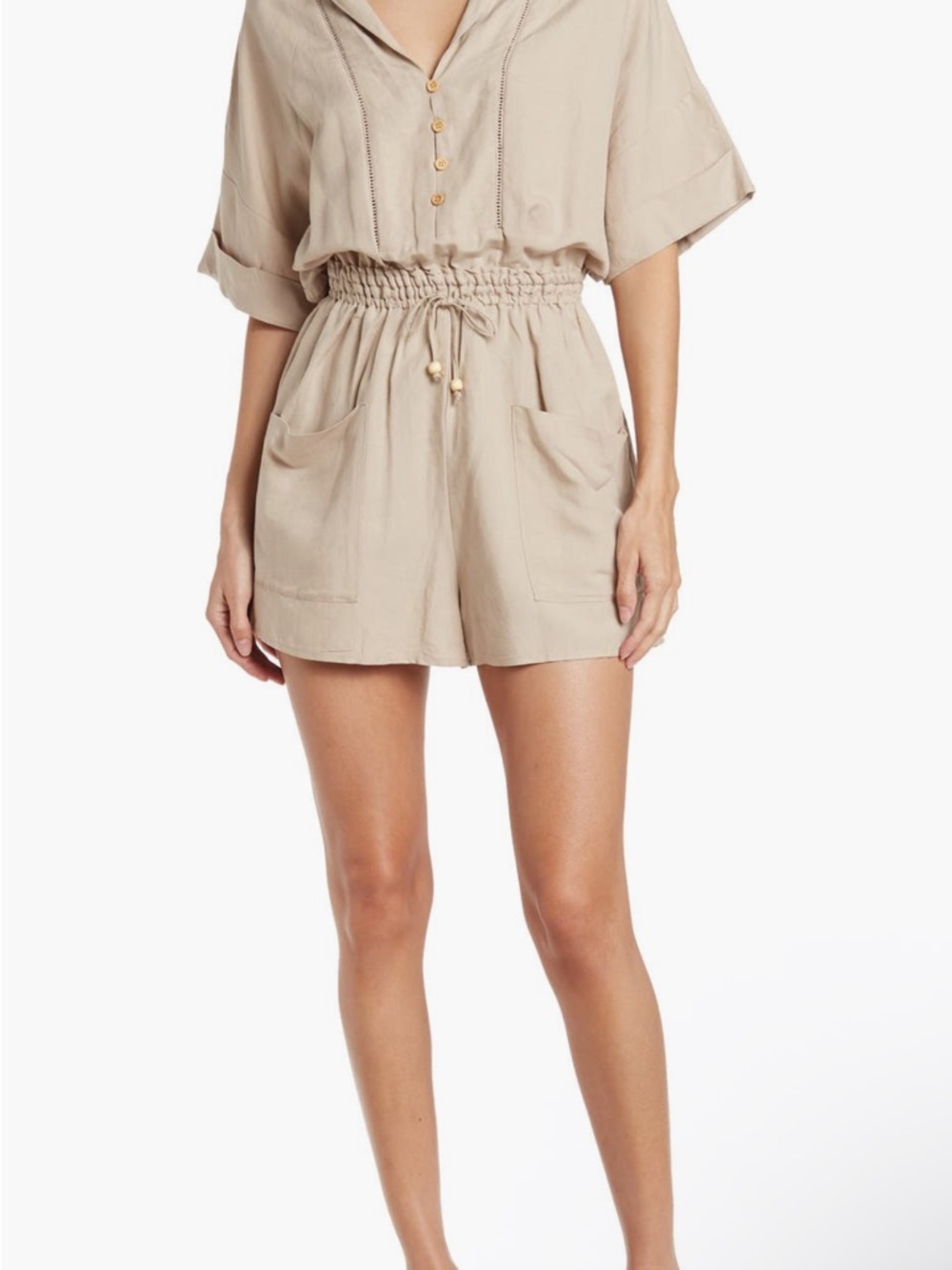 Beige Elastic-Waist Pull-On Women’s Shorts